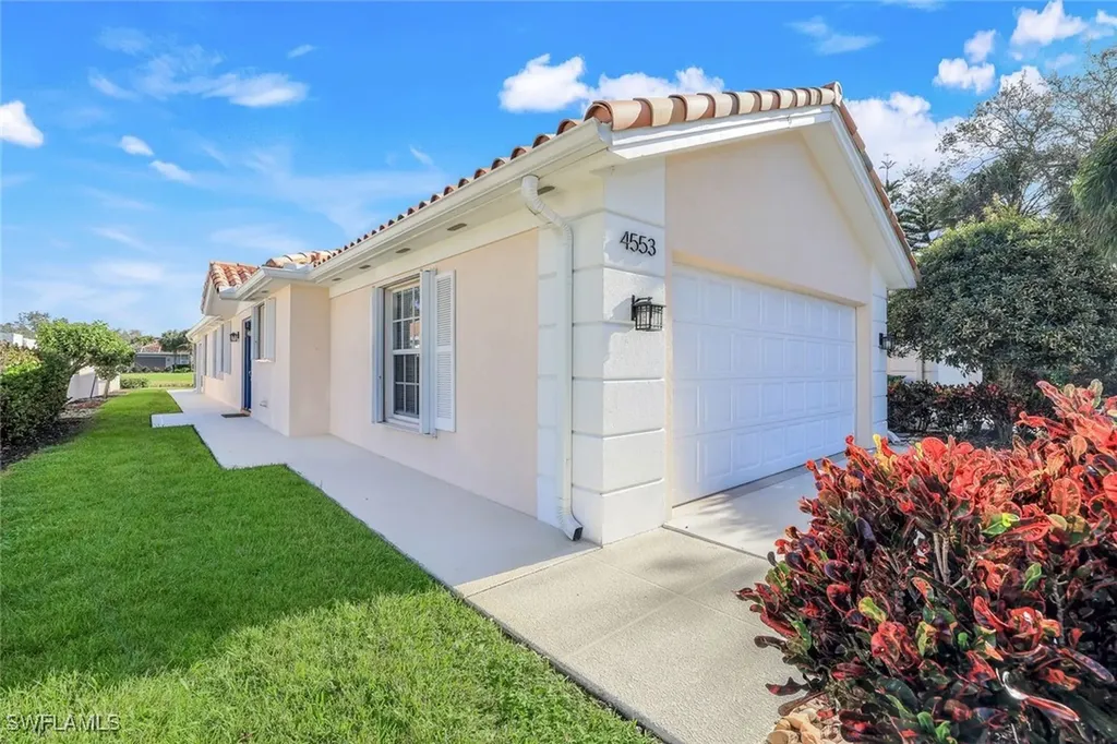 4553 Pasadena Court Naples FL 34109