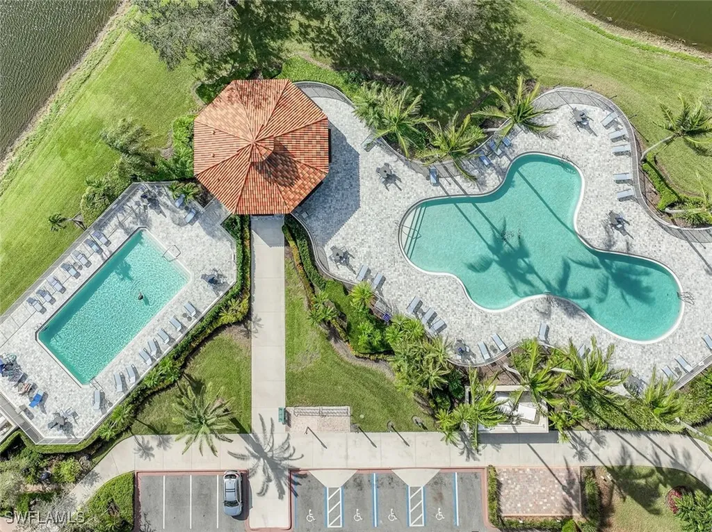 4553 Pasadena Court Naples FL 34109