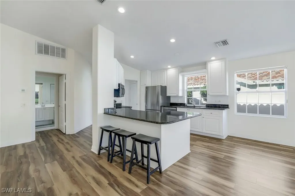 4553 Pasadena Court Naples FL 34109