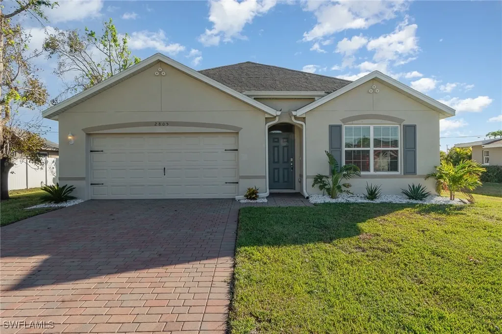 2805 SE 8th Place Cape Coral FL 33904