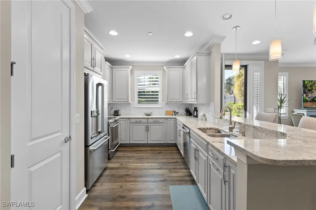 9684 Montelanico Loop Naples FL 34119