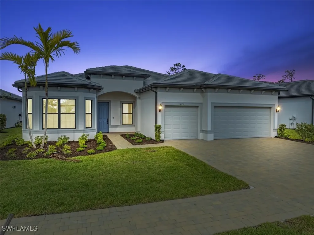 1829 Amador Court Naples FL 34120