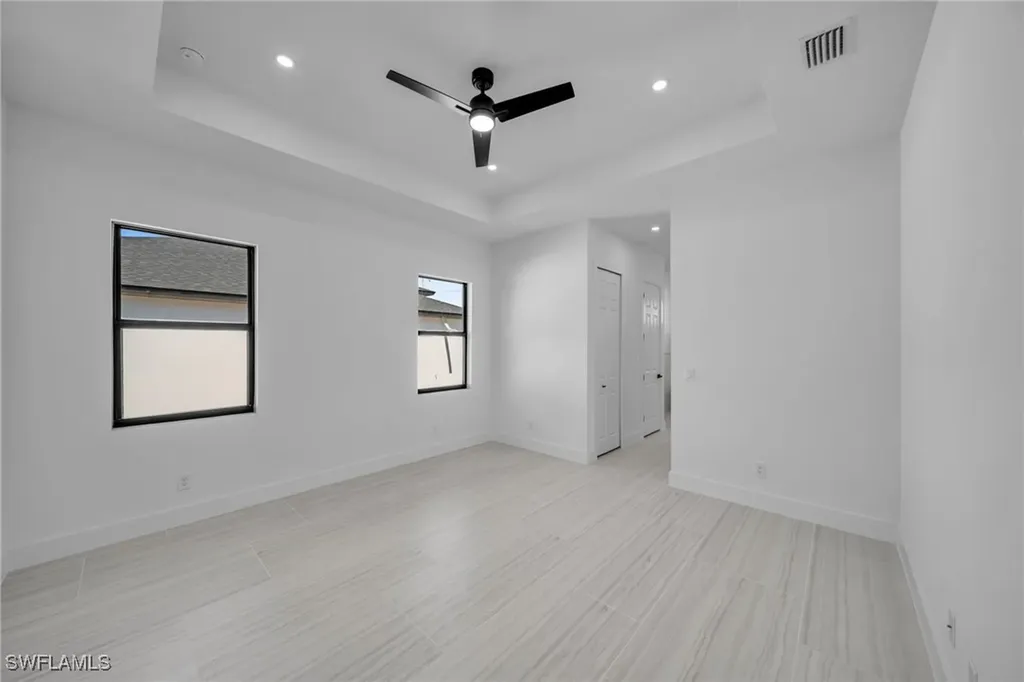 318 NW 9th Street Cape Coral FL 33993