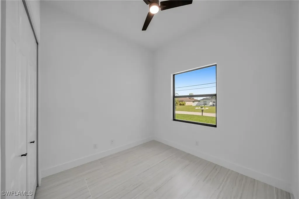 318 NW 9th Street Cape Coral FL 33993