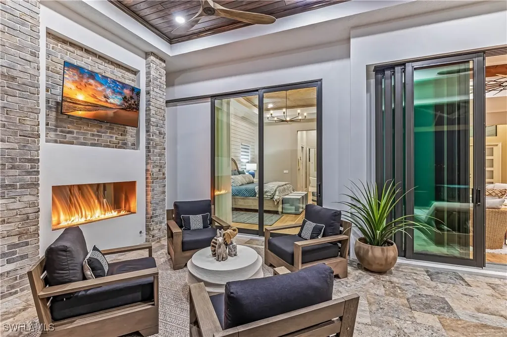 3339 SE 22nd Place Cape Coral FL 33904