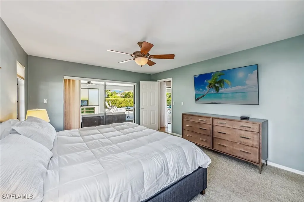 2208 Regal Way Naples FL 34110