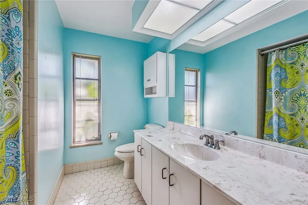 2208 Regal Way Naples FL 34110