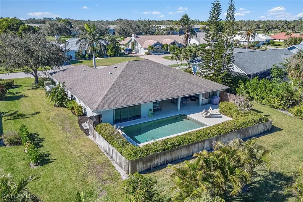 2208 Regal Way Naples FL 34110