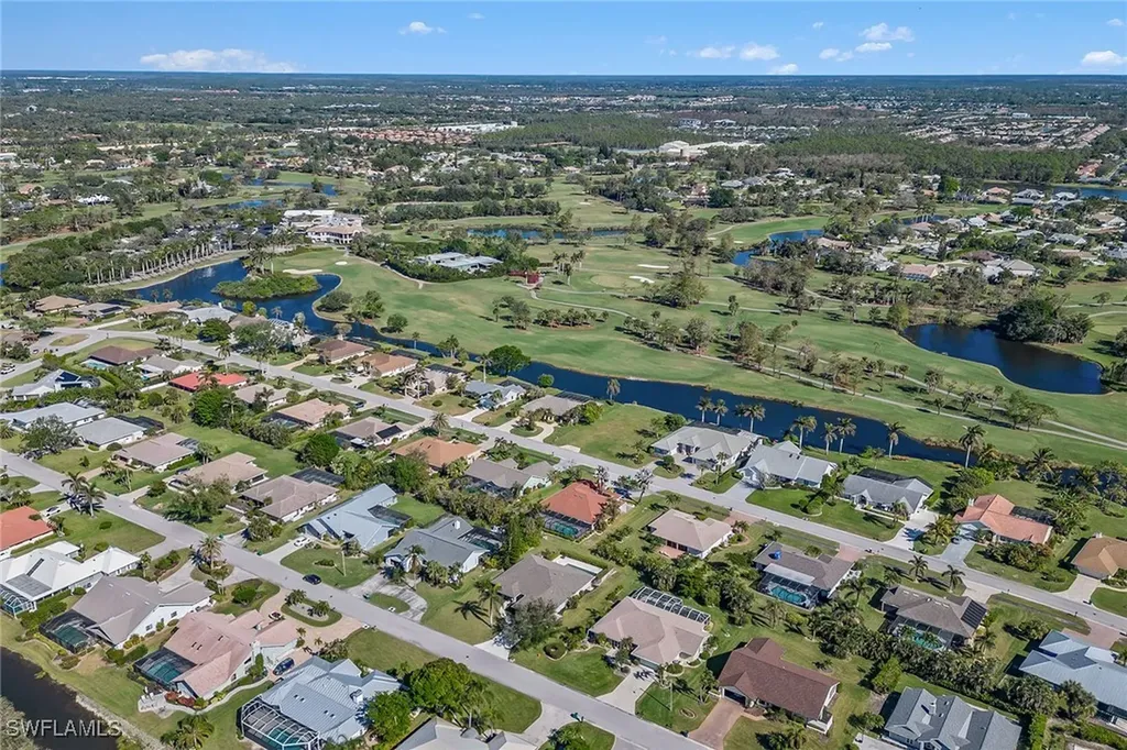 2208 Regal Way Naples FL 34110