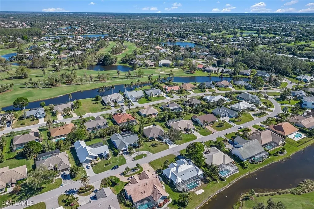 2208 Regal Way Naples FL 34110