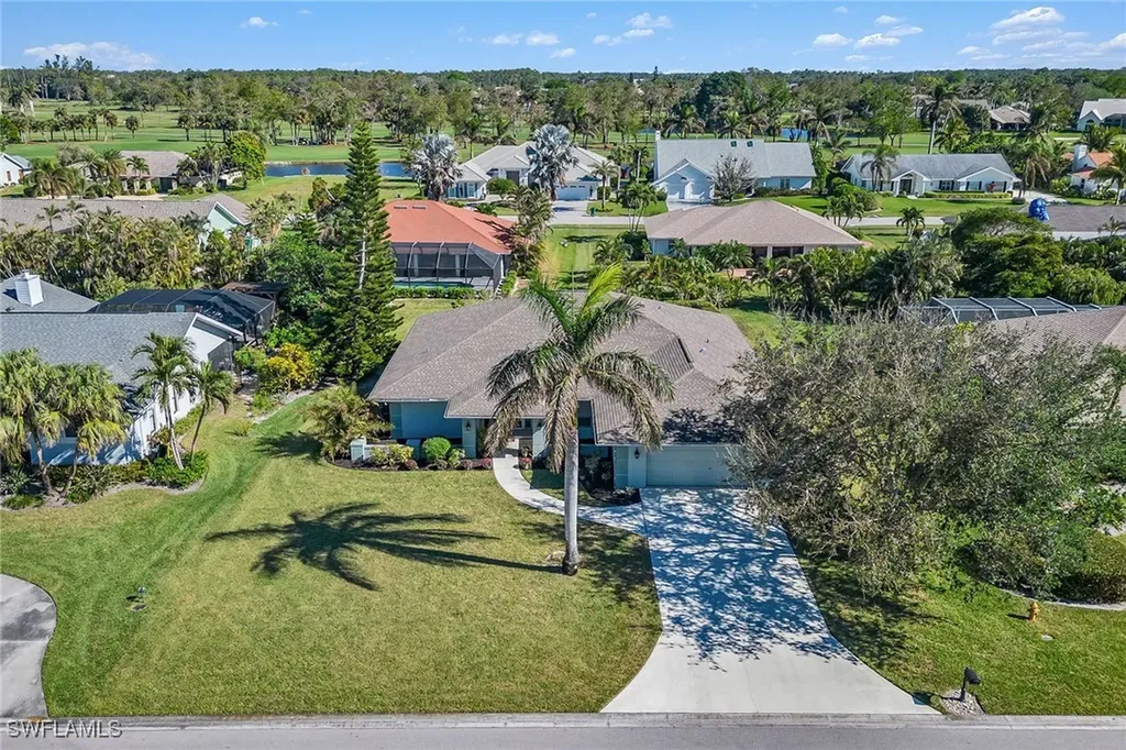 2208 Regal Way Naples FL 34110
