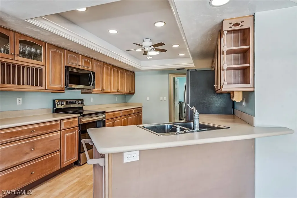 2208 Regal Way Naples FL 34110