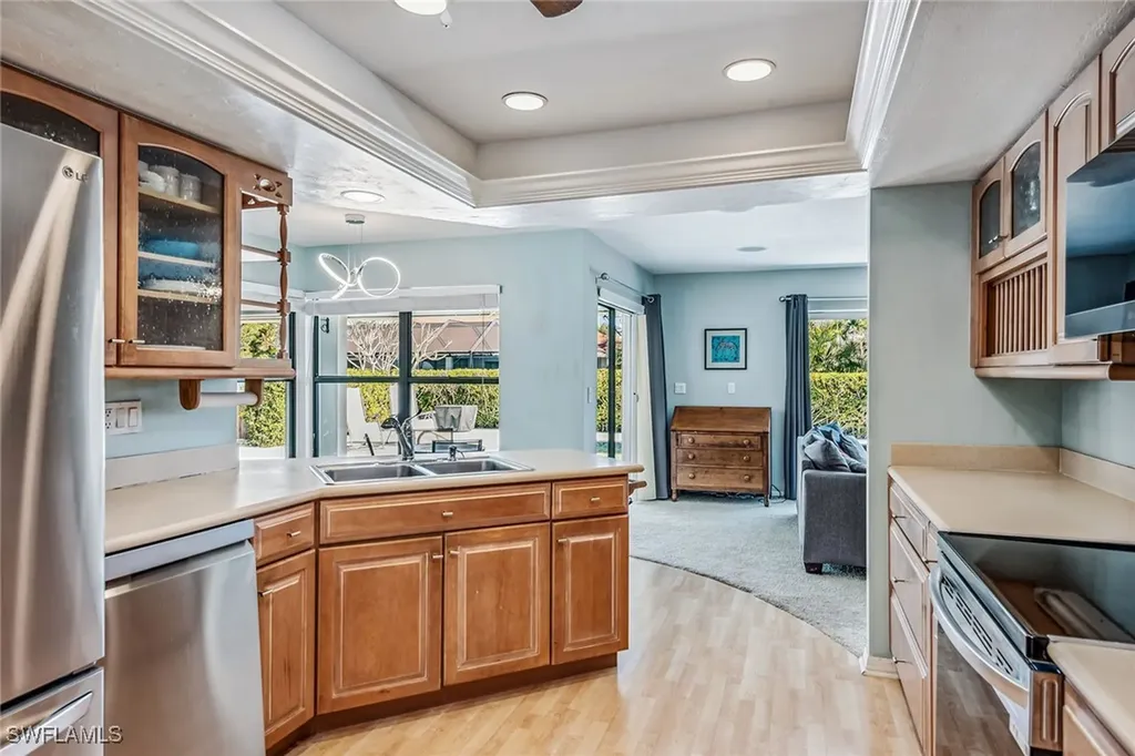 2208 Regal Way Naples FL 34110