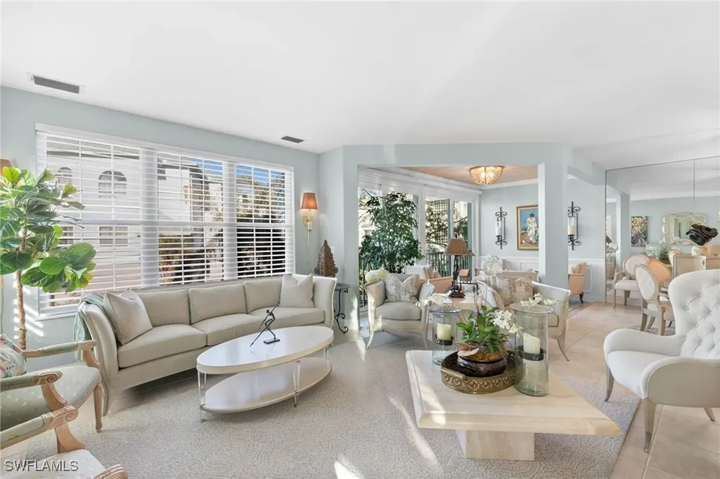 Bonita Springs FL, 166 Barefoot Circle, Unit 35