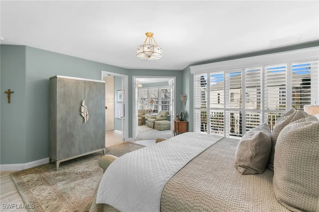 166 Barefoot Circle Bonita Springs FL 34134