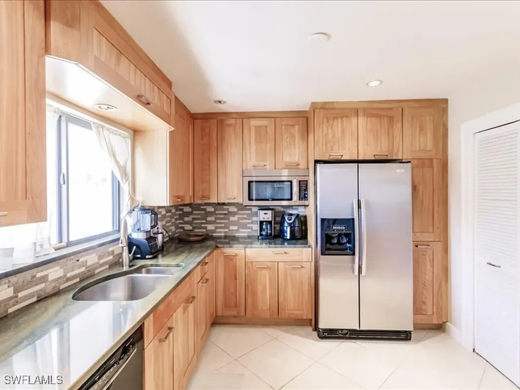 910 Vanderbilt Beach Road Naples FL 34108