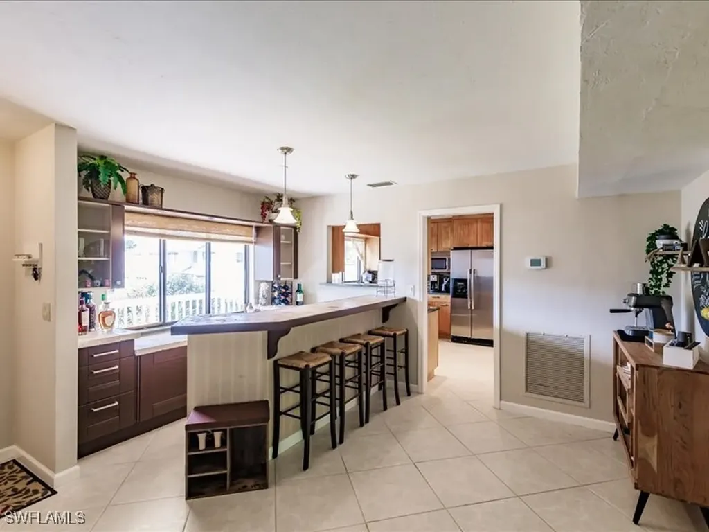 910 Vanderbilt Beach Road Naples FL 34108