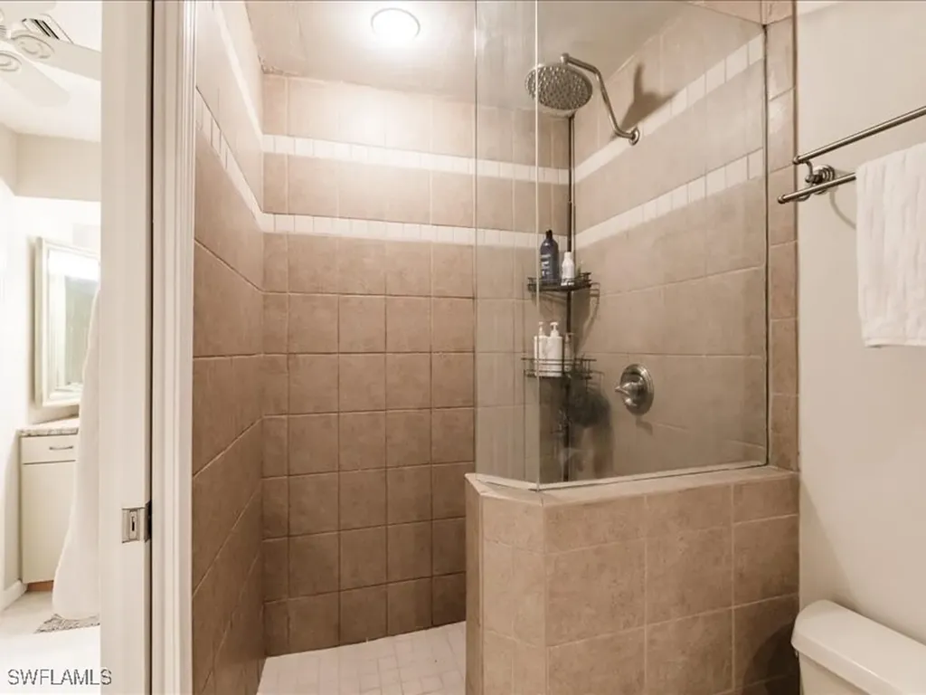 910 Vanderbilt Beach Road Naples FL 34108