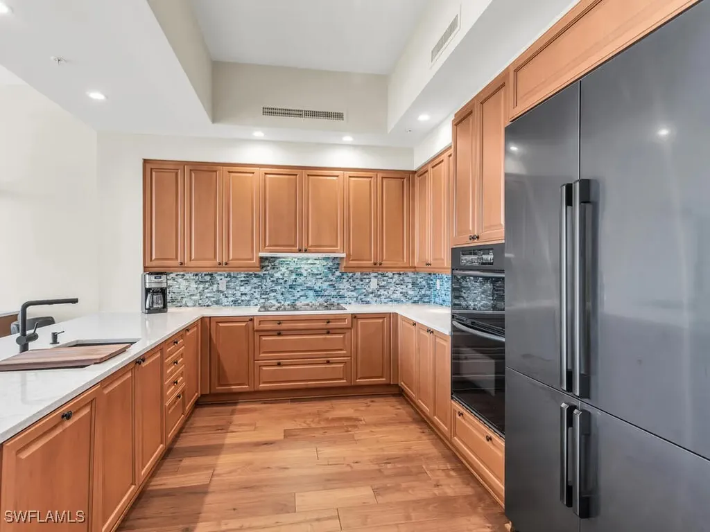 1050 Borghese Lane Naples FL 34114