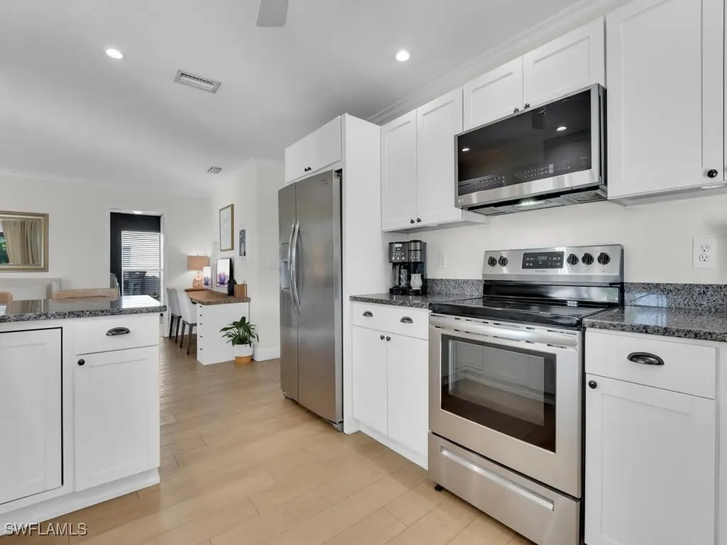5533 Amoroso Drive Fort Myers FL 33919