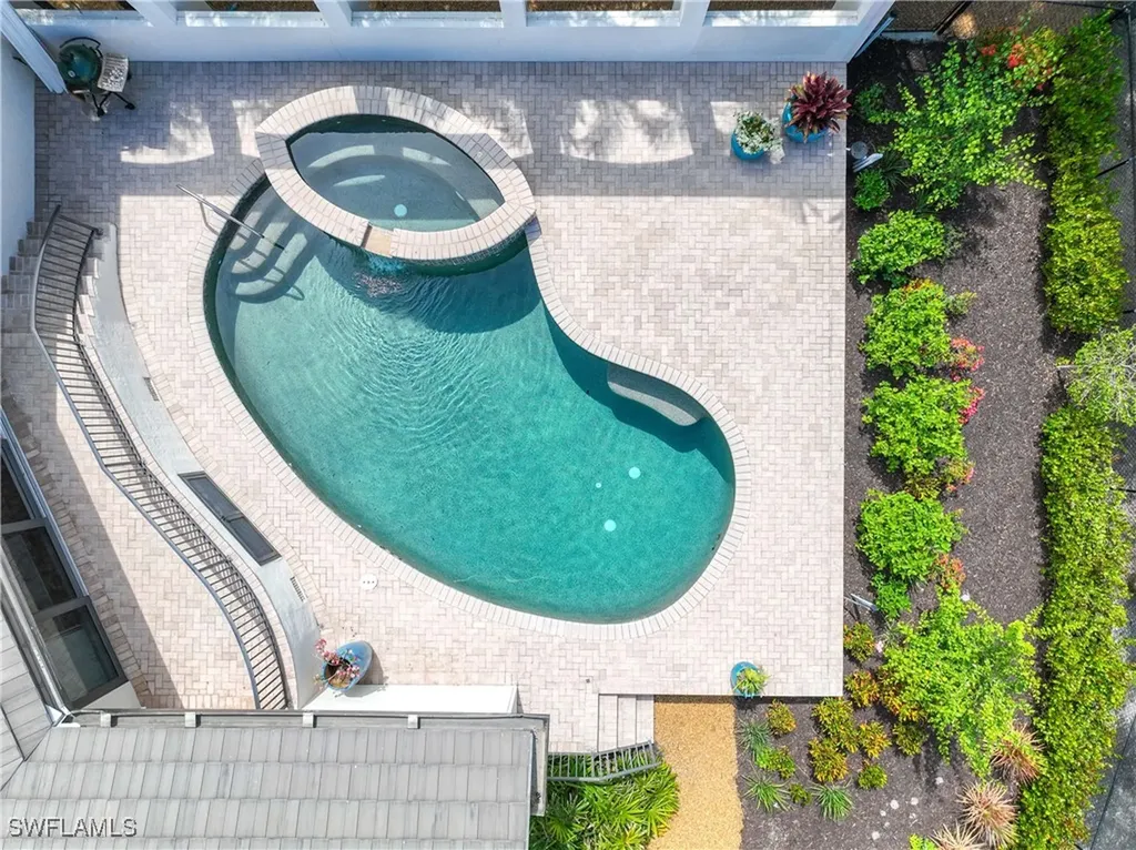 3744 W Gulf Drive Sanibel FL 33957