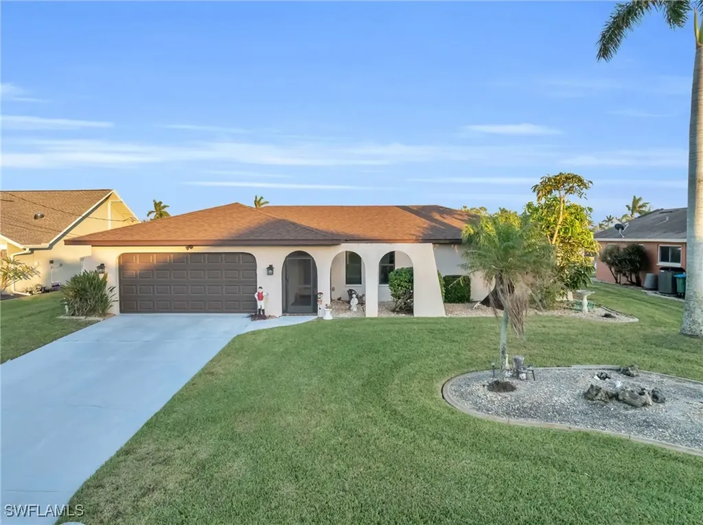 2641 SE 19th Place Cape Coral FL 33904