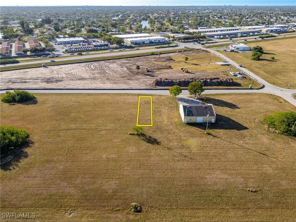 1119 NE 7th Street Cape Coral FL 33909