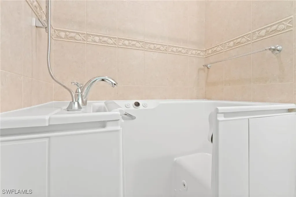 5793 Cape Harbour Drive Cape Coral FL 33914