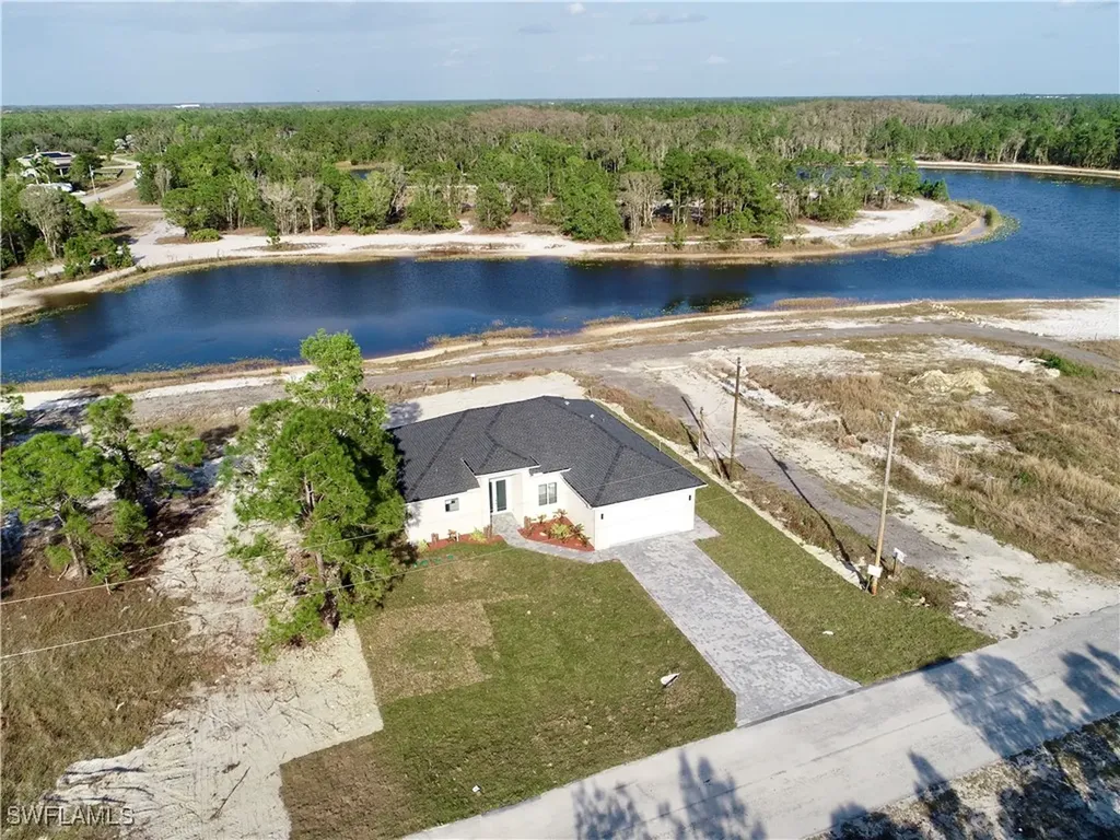 423 Harshaw Street Lehigh Acres FL 33974