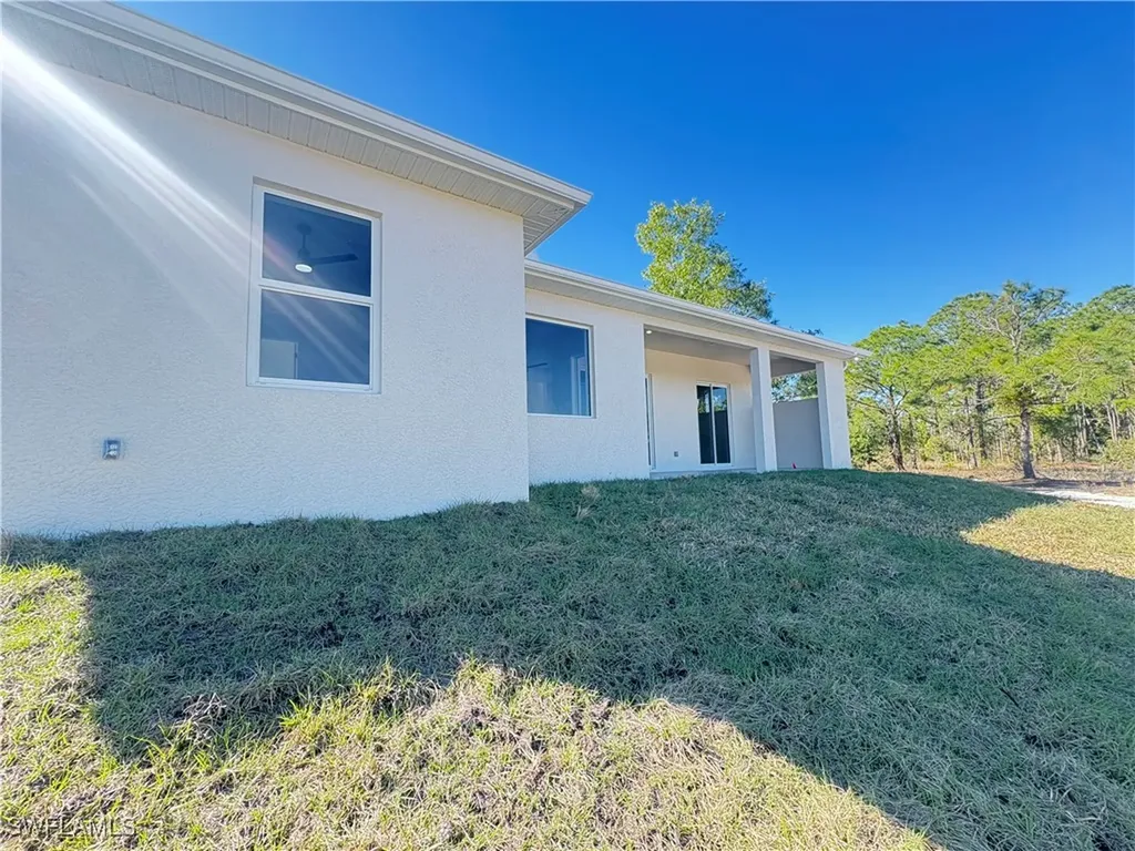 423 Harshaw Street Lehigh Acres FL 33974