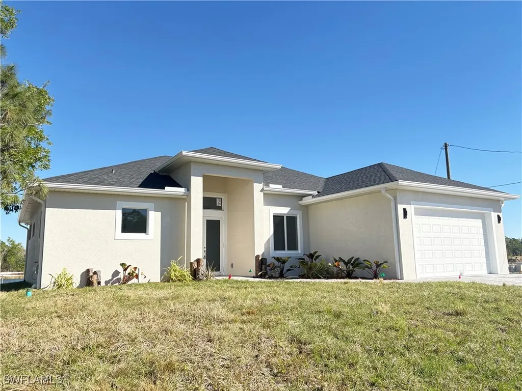 423 Harshaw Street Lehigh Acres FL 33974
