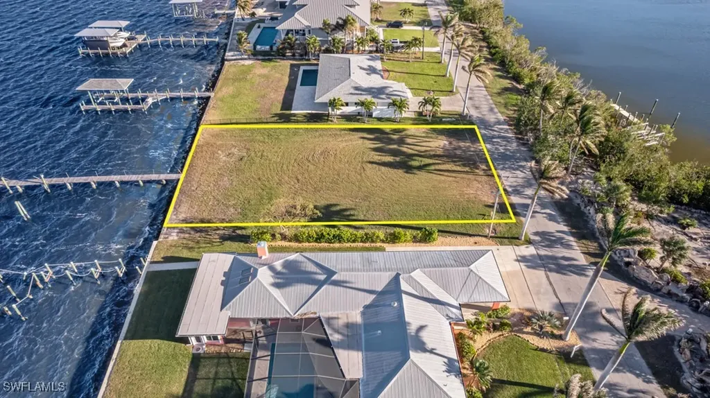 2226 8th Avenue St. James City FL 33956