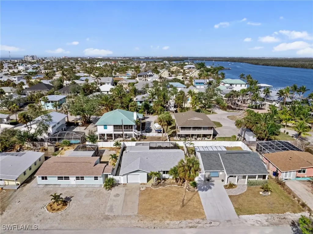 193 Hibiscus Drive Fort Myers Beach FL 33931