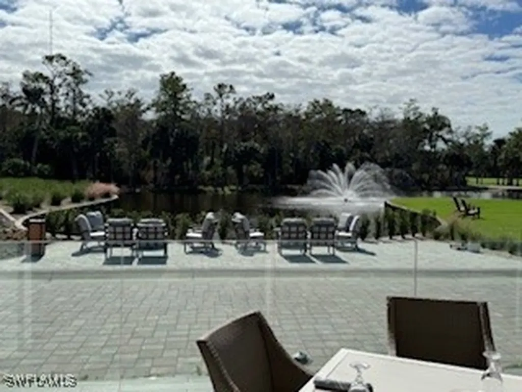 535 Eagle Creek Drive Naples FL 34113