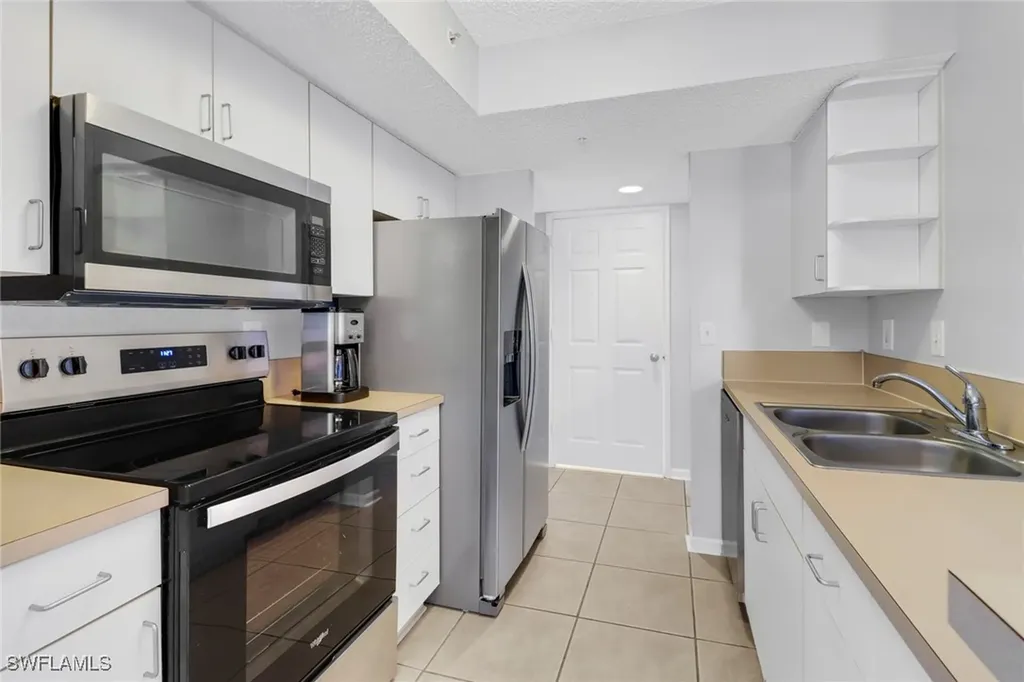 1875 Florida Club Drive Naples FL 34112