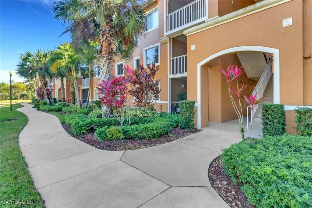 1875 Florida Club Drive Naples FL 34112