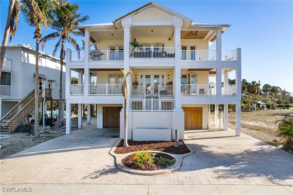 945 San Carlos Drive Fort Myers Beach FL 33931