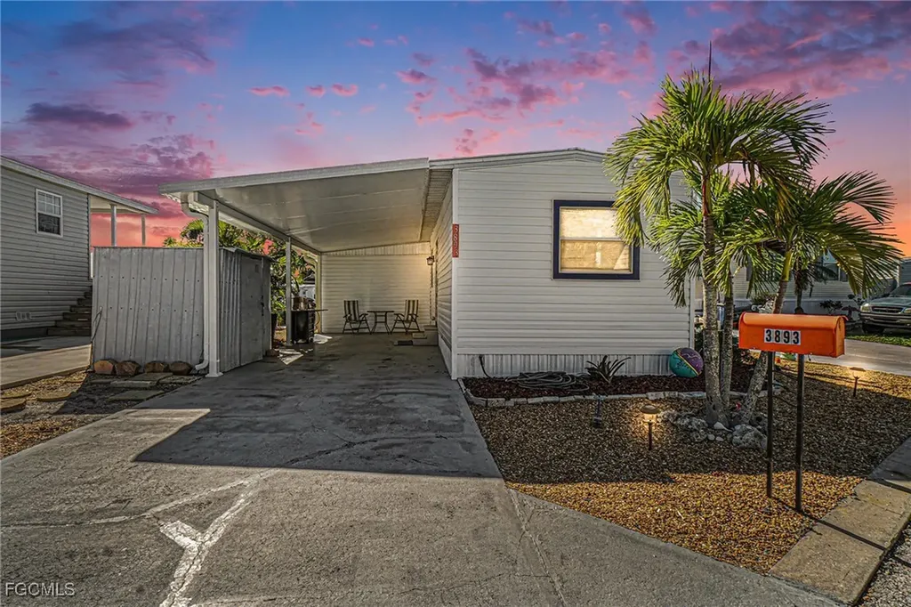 3893 Dewberry Lane St. James City FL 33956