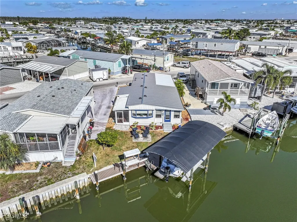 3893 Dewberry Lane St. James City FL 33956