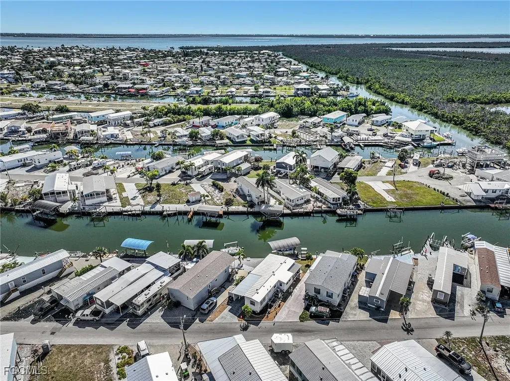 3893 Dewberry Lane St. James City FL 33956