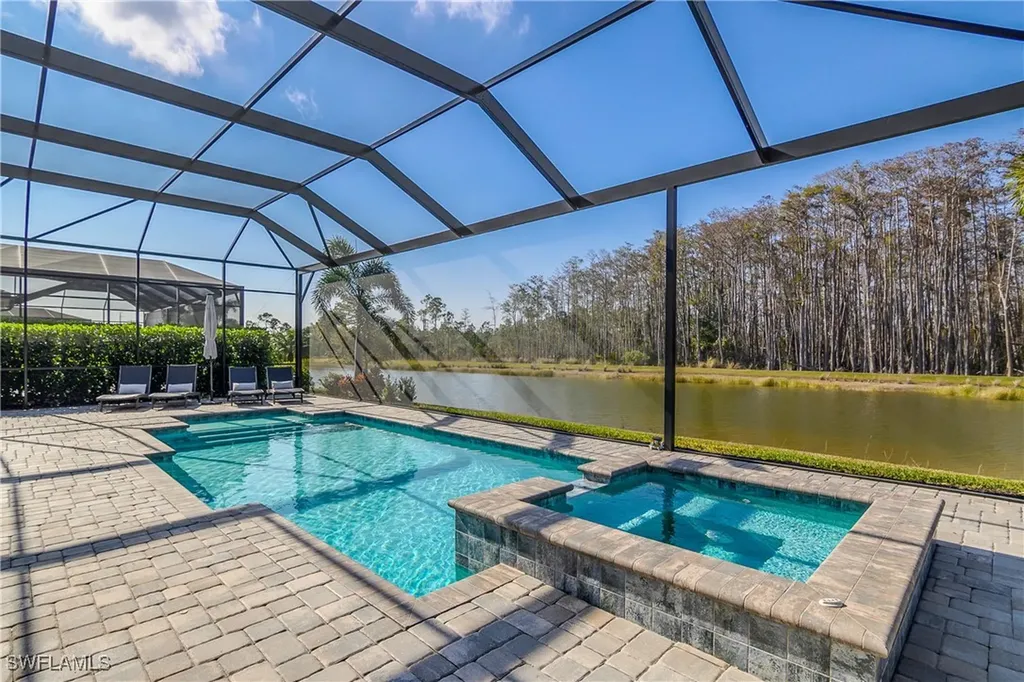 18508 Wildblue Boulevard Fort Myers FL 33913