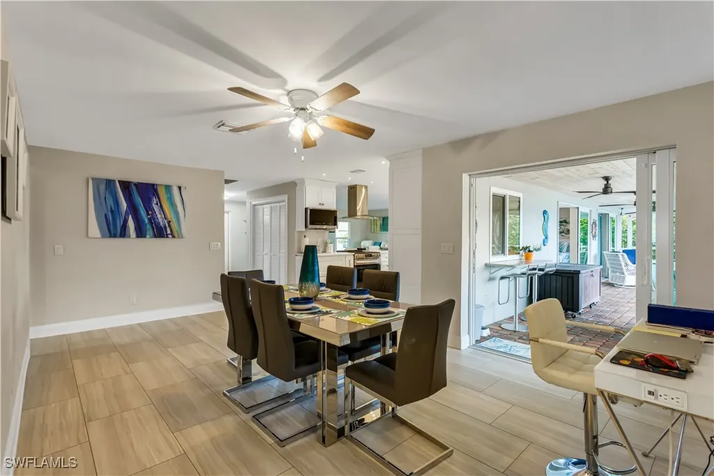 5235 SW 2nd Place Cape Coral FL 33914