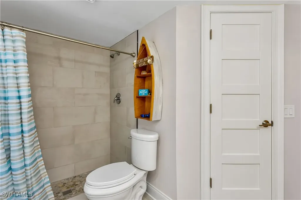5235 SW 2nd Place Cape Coral FL 33914