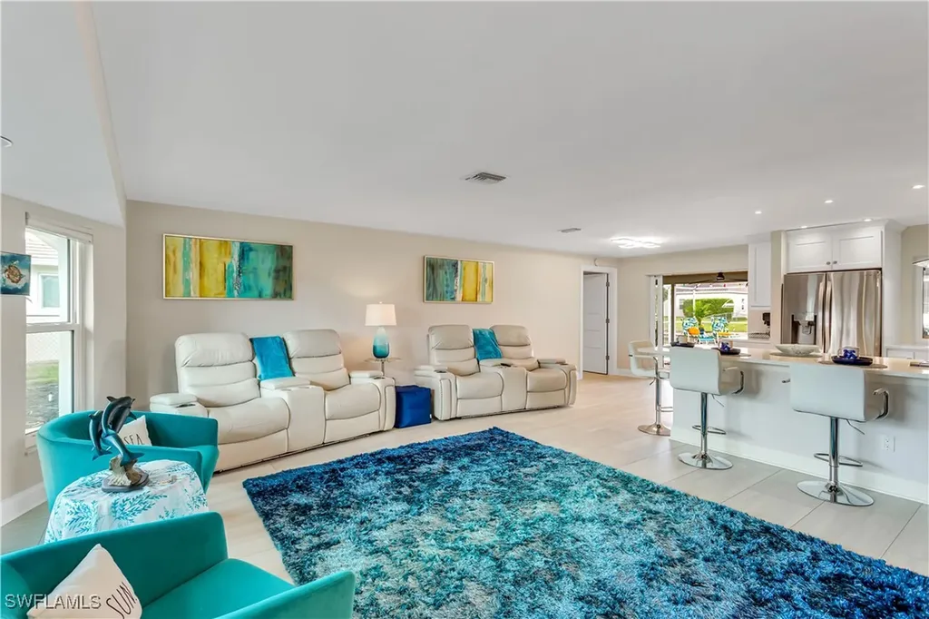 5235 SW 2nd Place Cape Coral FL 33914