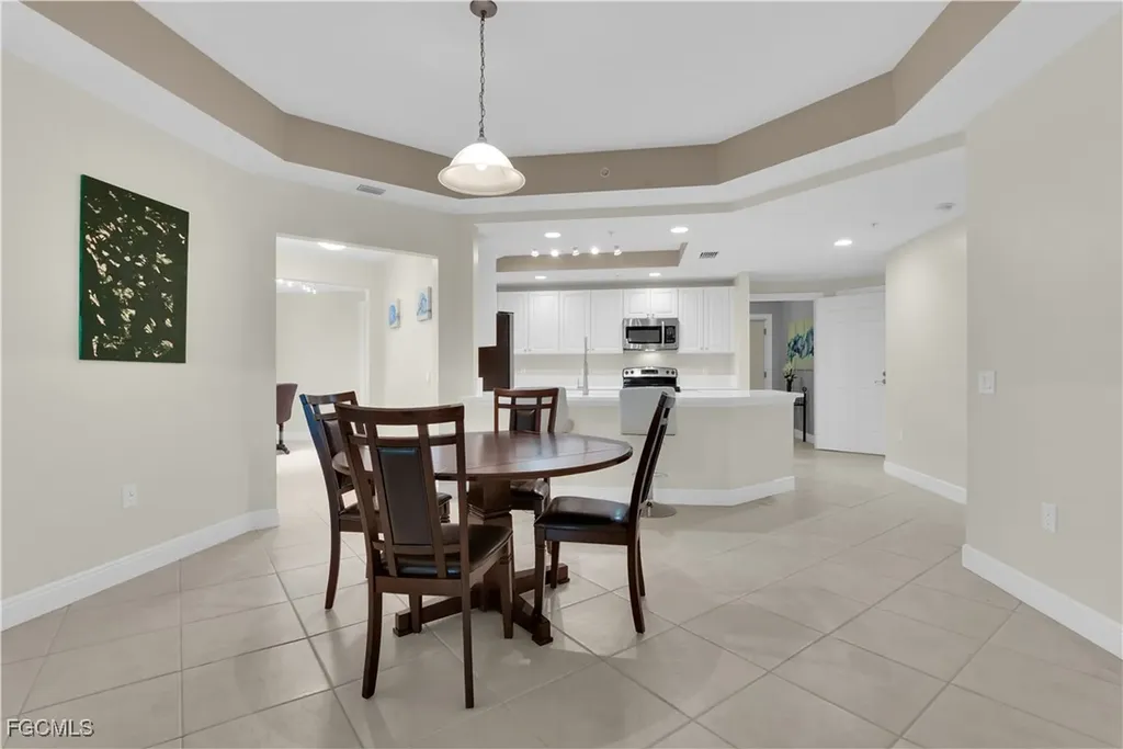2745 1st Street Fort Myers FL 33916