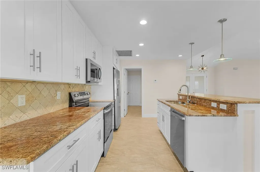1113 Sand Castle Road Sanibel FL 33957