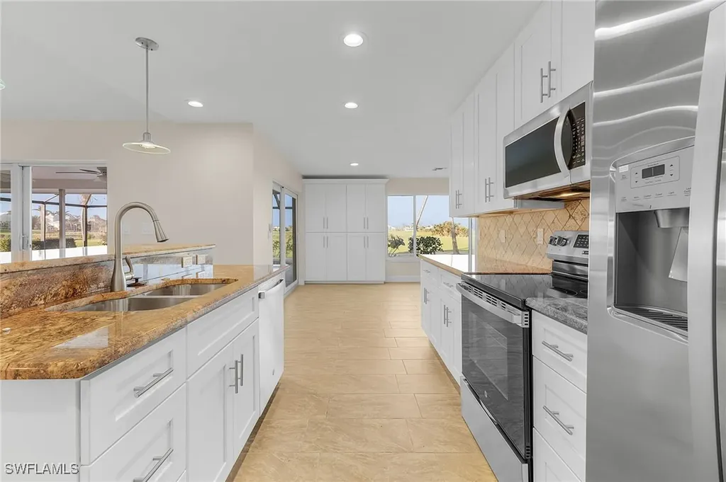 1113 Sand Castle Road Sanibel FL 33957