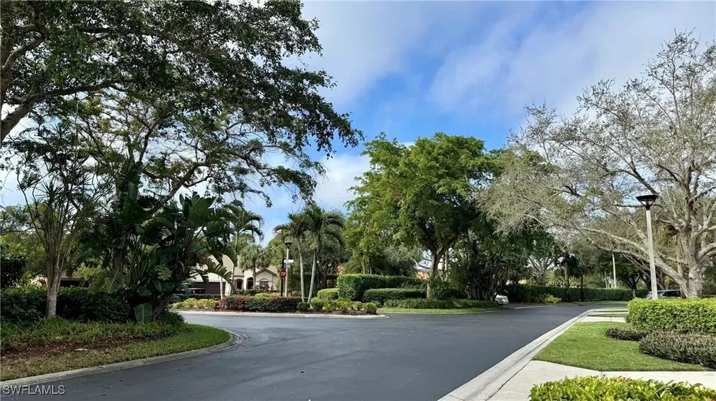 7750 Gardner Drive Naples FL 34109