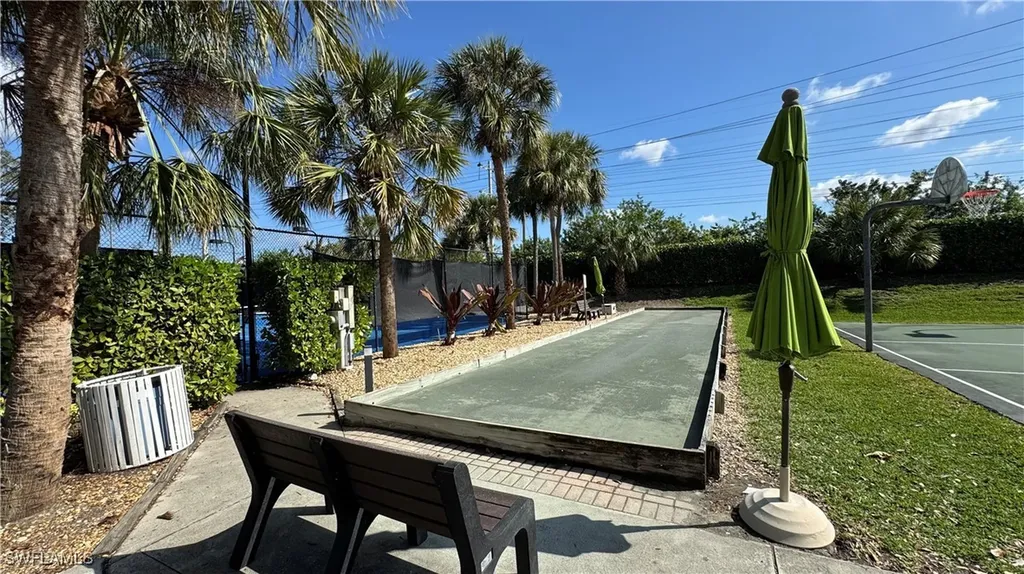 7750 Gardner Drive Naples FL 34109