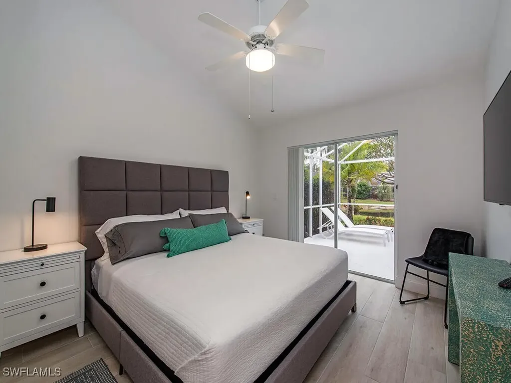 5192 Lochwood Court Naples FL 34112